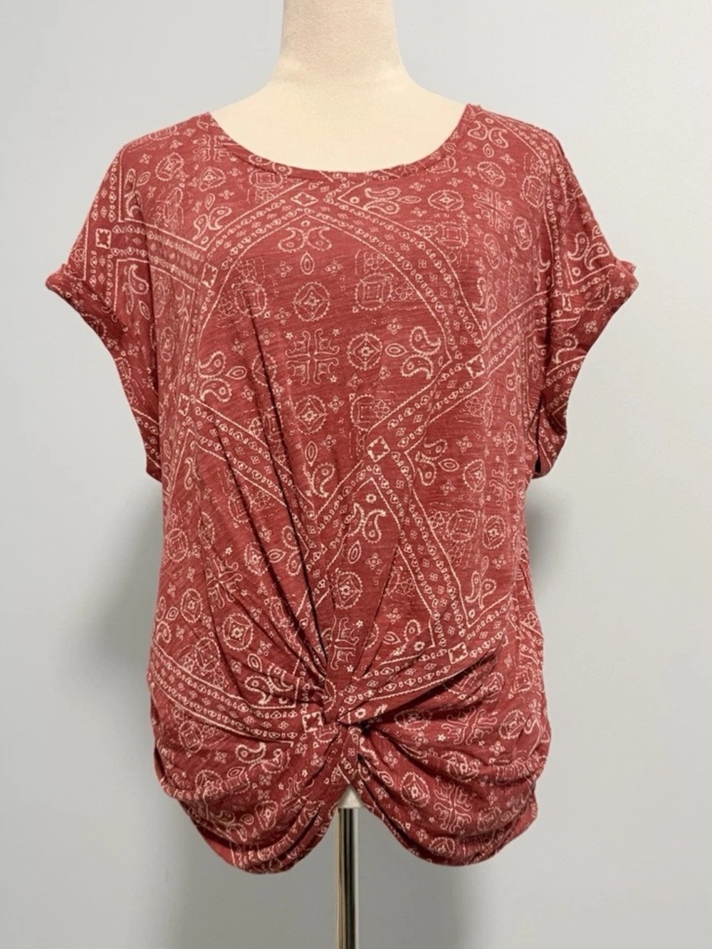 Lucky Brand Red Bandana-Print Knot Front Short Sleeve Top